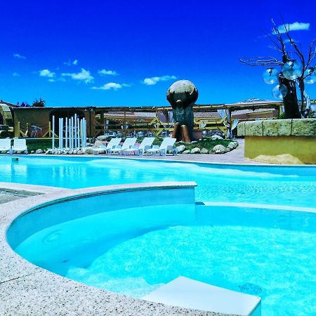 Hotel Minnia Budoni Esterno foto