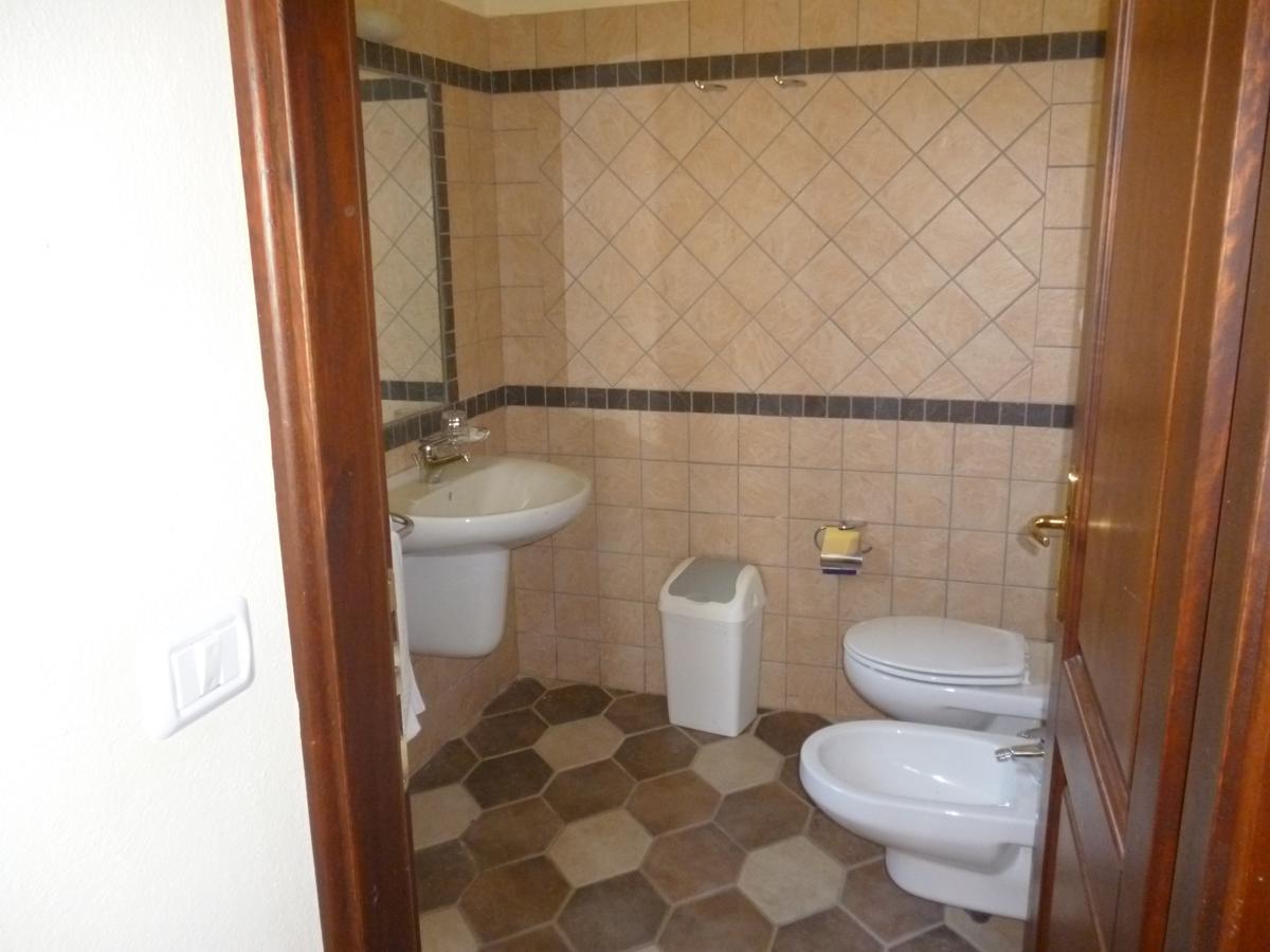Hotel Minnia Budoni Esterno foto